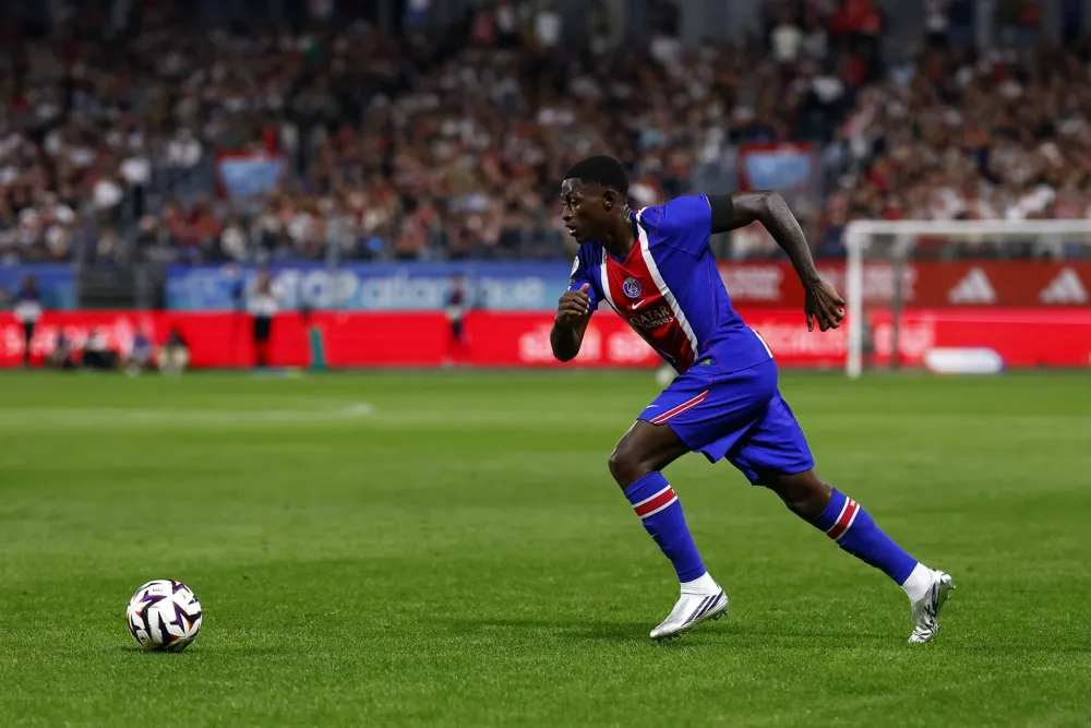Le PSG n'est pas inquiet pour Nuno Mendes, plus pour Maghnes Akliouche
