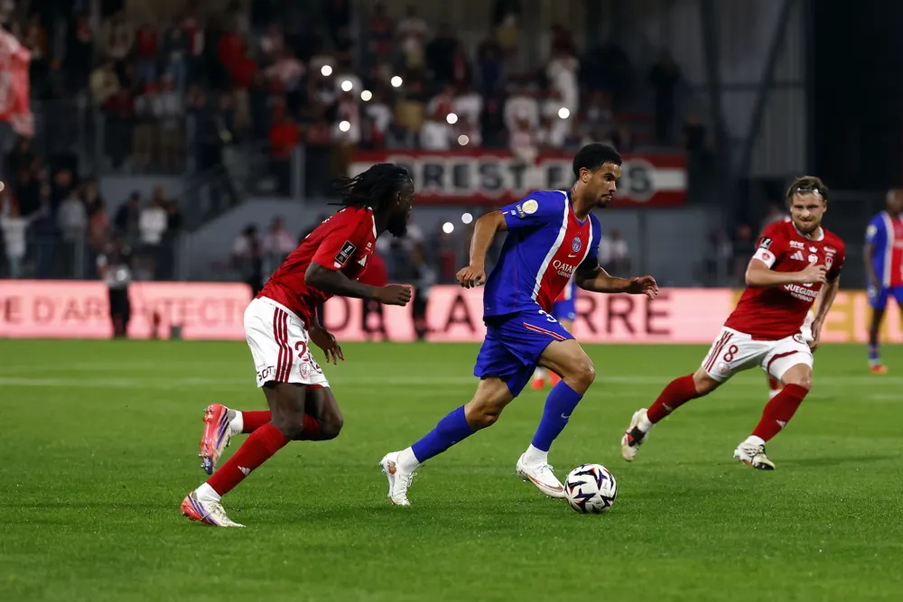 "Un monstre de travail", comment Warren Zaïre-Emery est en train de tout casser au PSG