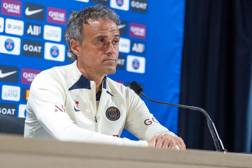 Luis Enrique en conférence de presse (PSG.FR)