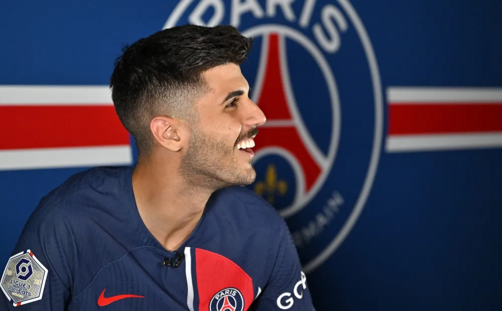 Lucas Beraldo sous les couleurs du PSG (PSG.FR)