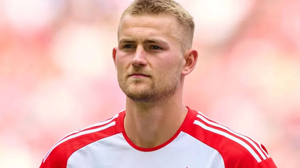 Matthijs De Ligt avec le Bayern (fcbayern)