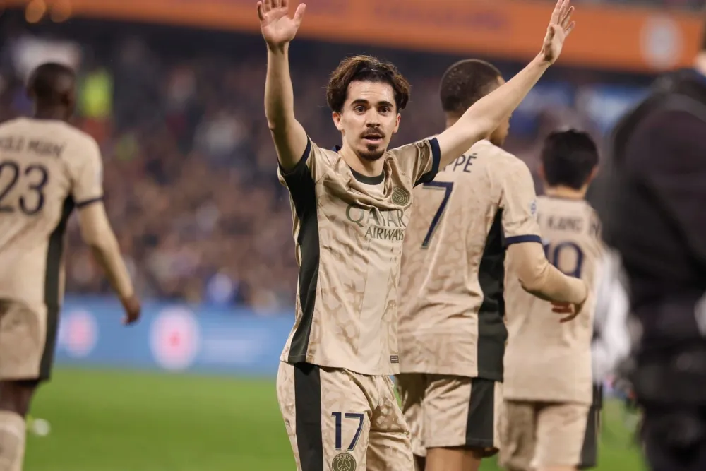 Vitinha avec le PSG (PSG.FR)