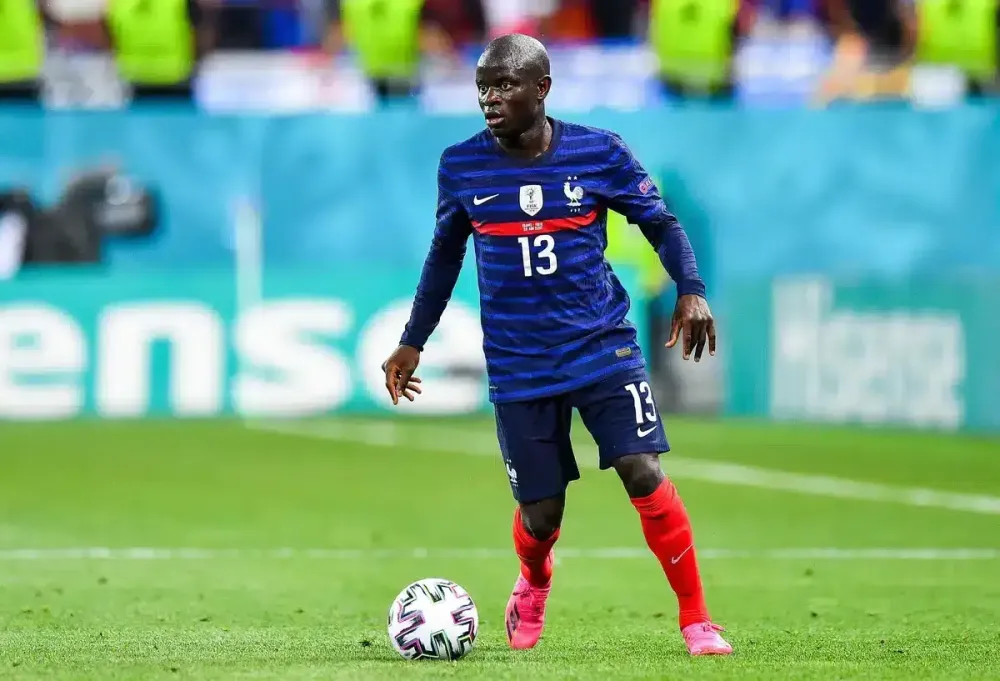 N'Golo Kanté avec les Bleus (FFF.FR)