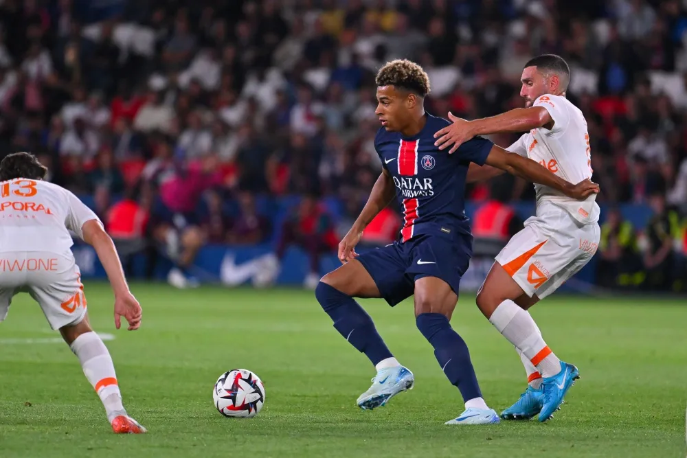 Désiré Doué avec le PSG (PSG.FR)