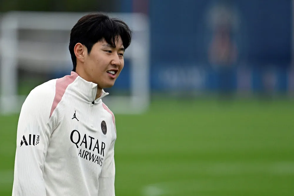 Kang-in Lee avec le PSG (PSG.FR)