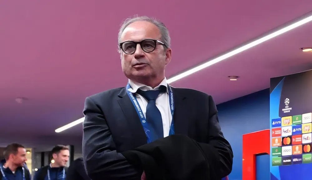 Luis Campos (PSG.FR)