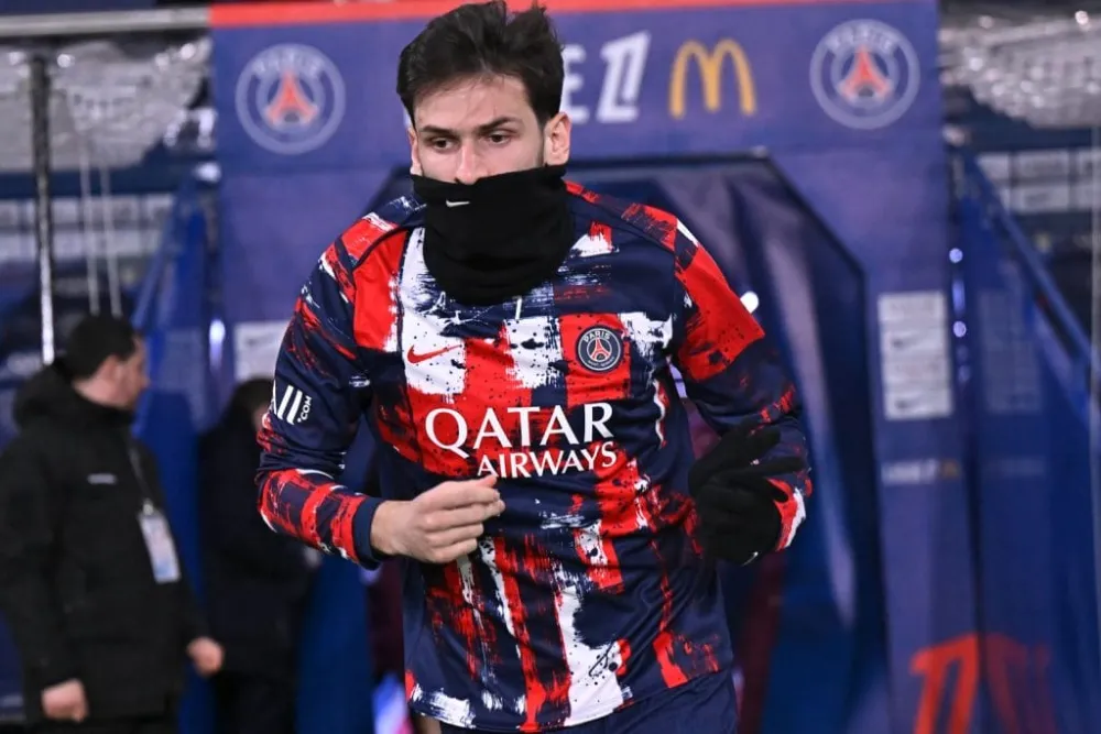 Khvicha Kvaratskhelia avec le PSG (PSG.FR)