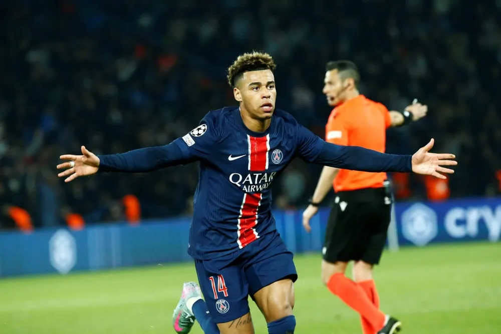 Désiré Doué avec le PSG (PSG.FR)