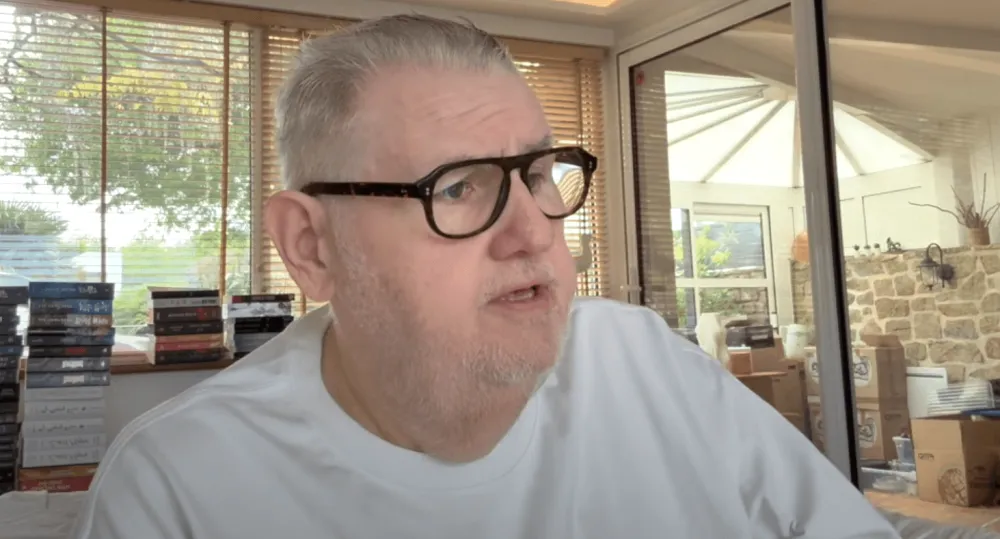 Pierre Ménès (capture Youtube)