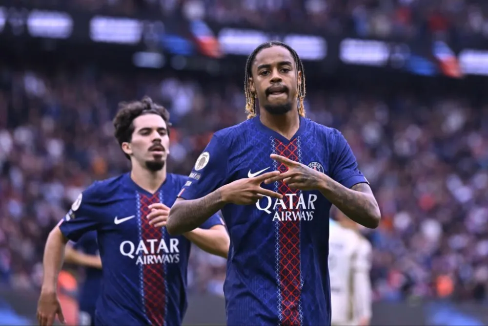 Bradley Barcola, le crack du PSG (PSG.FR)