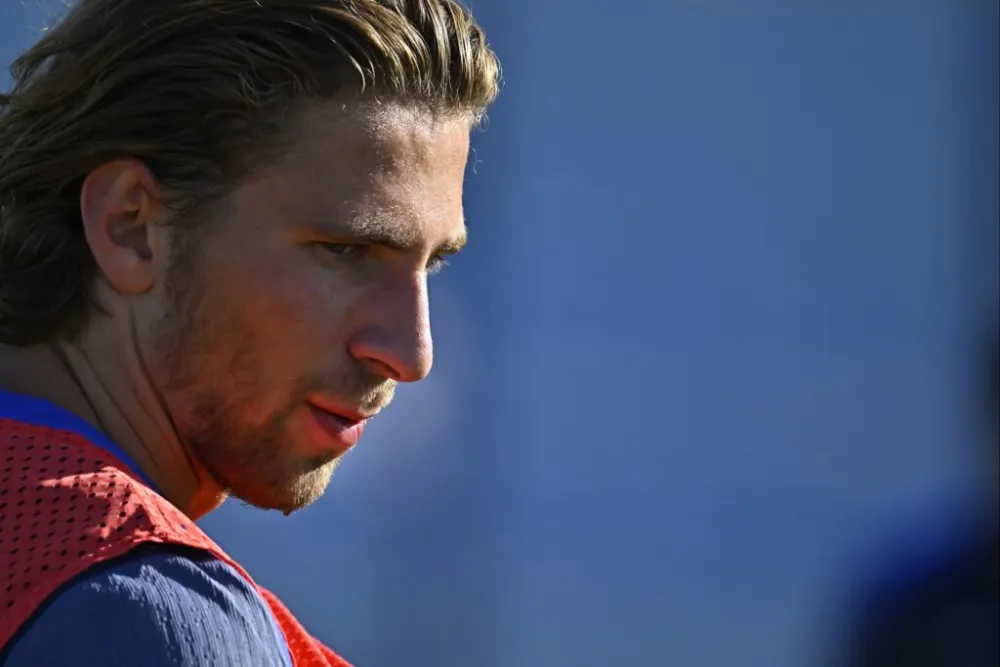 Illia Zabarnyi (PSG.FR)