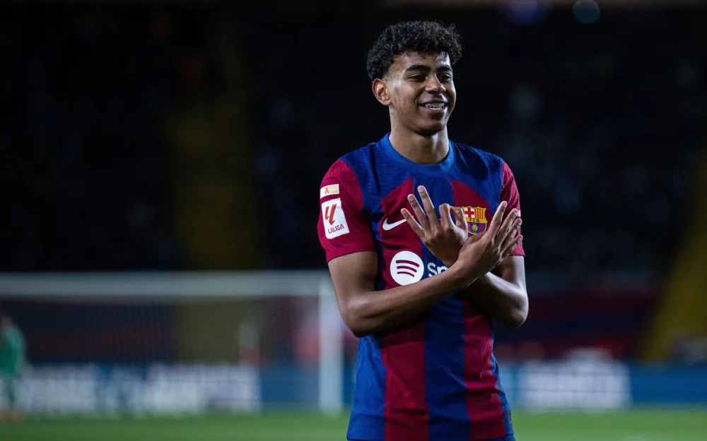 Lamine Yamal (FCBarcelona.fr)
