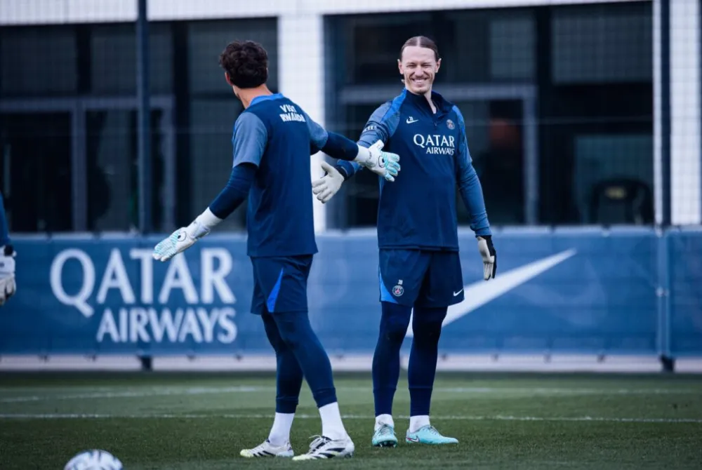 Matvey Safonov, le gardien du PSG (PSG.FR)