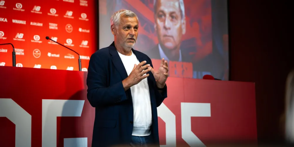 L'entraîneur lillois Bruno Genesio (LOSC.fr)