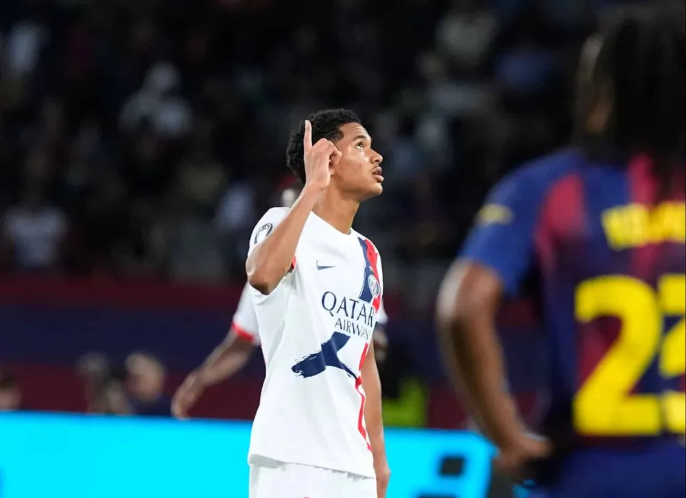 Senny Mayulu (PSG.FR)