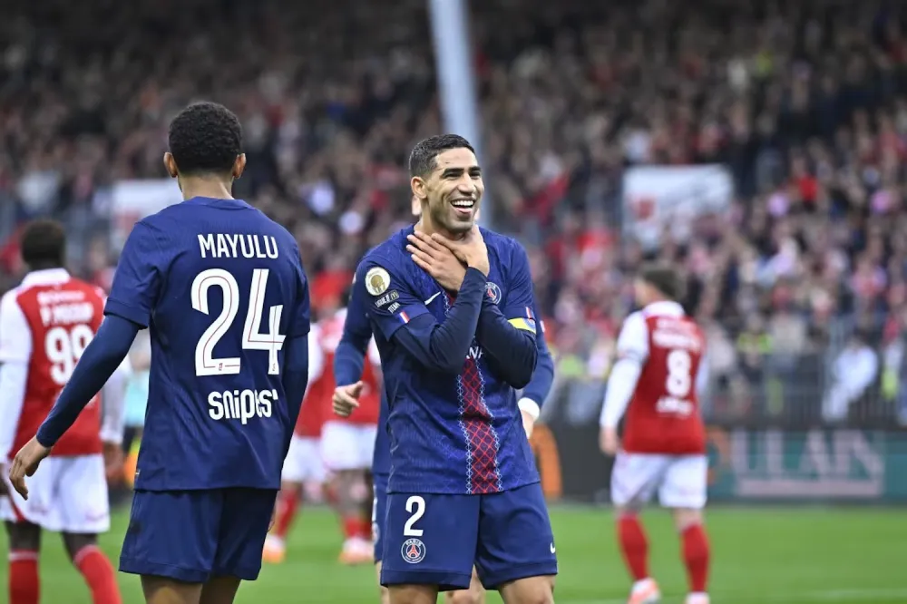 Achraf Hakimi buteur face à Brest (PSG.fr)