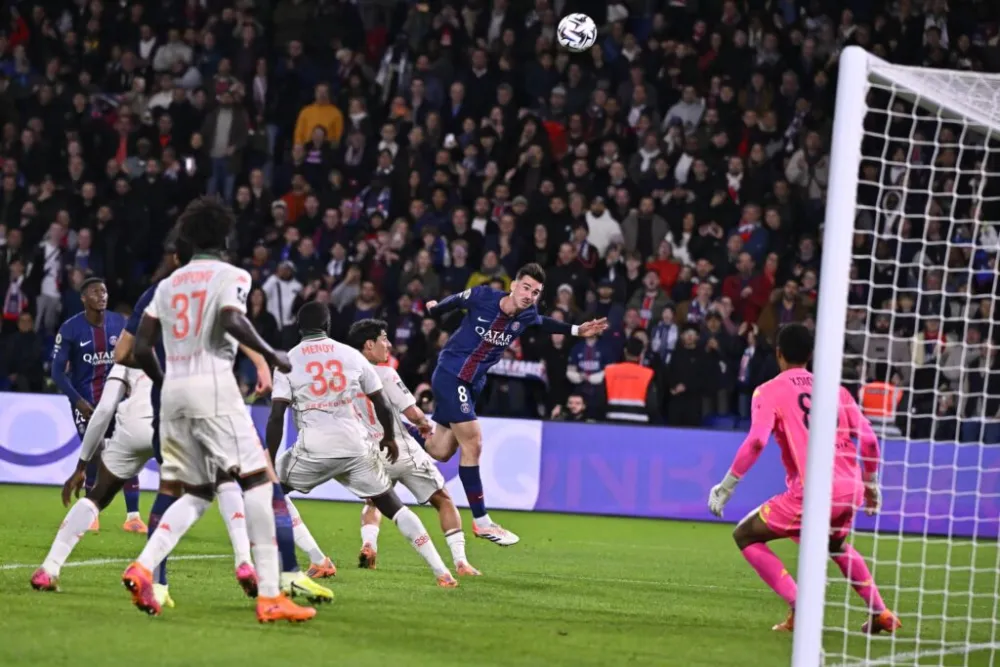 Fabian Ruiz (PSG.FR)