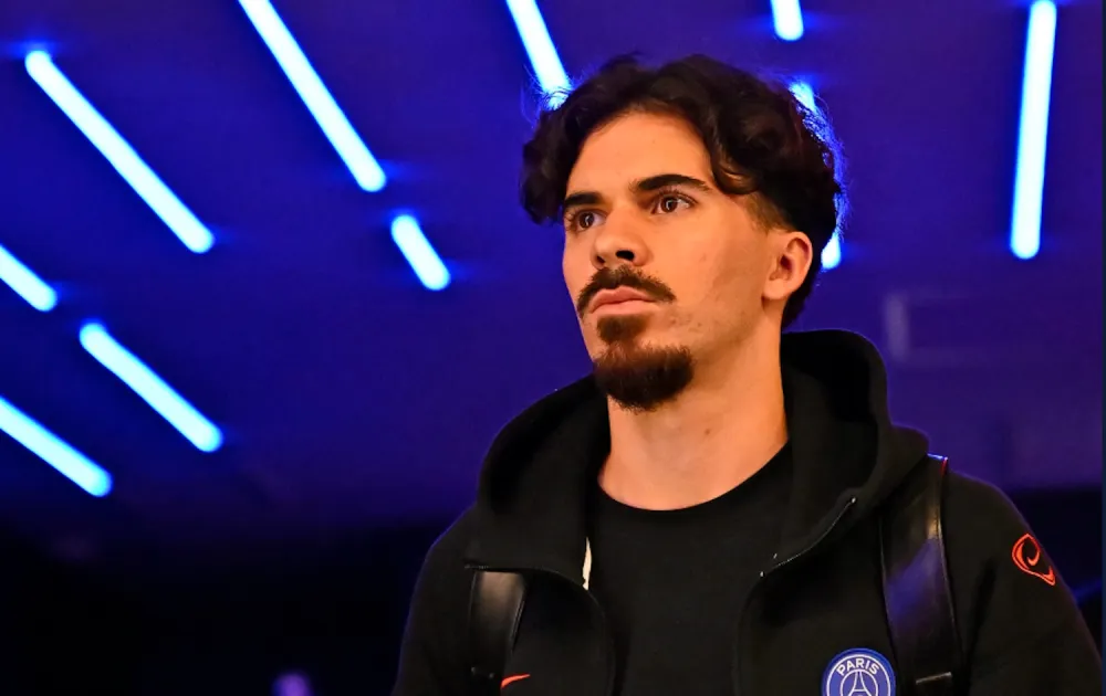 Vitinha, le milieu de terrain du PSG (PSG.fr)