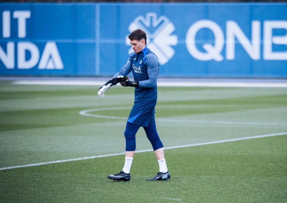 Renato Marin avec le PSG (PSG.FR)