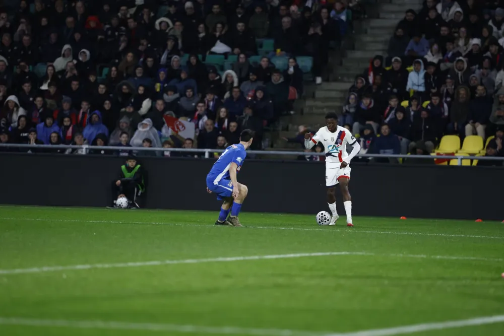 Noah Nsoki, la pépite du PSG (PSG.FR)