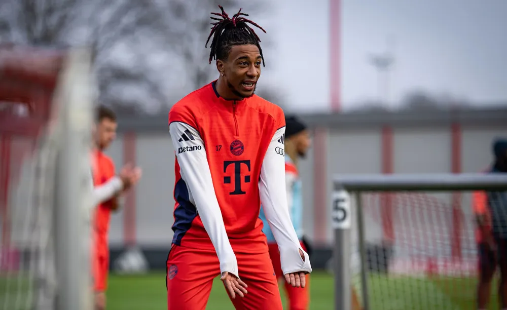 Michael Olise, l'attaquant du Bayern (fcbayern.com)