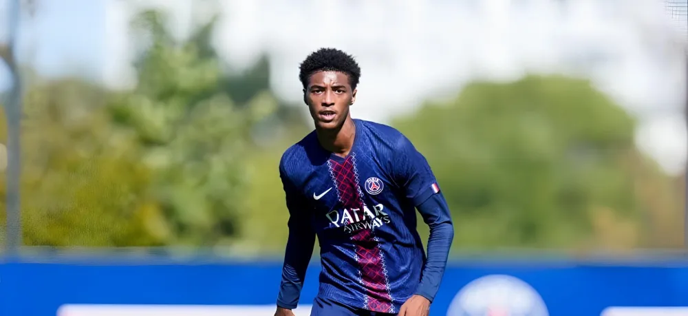 Noham Kamara, le jeune défenseur du PSG (PSG.fr)